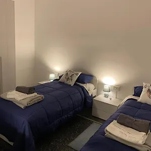 Apartment Dream To Fly, Genua