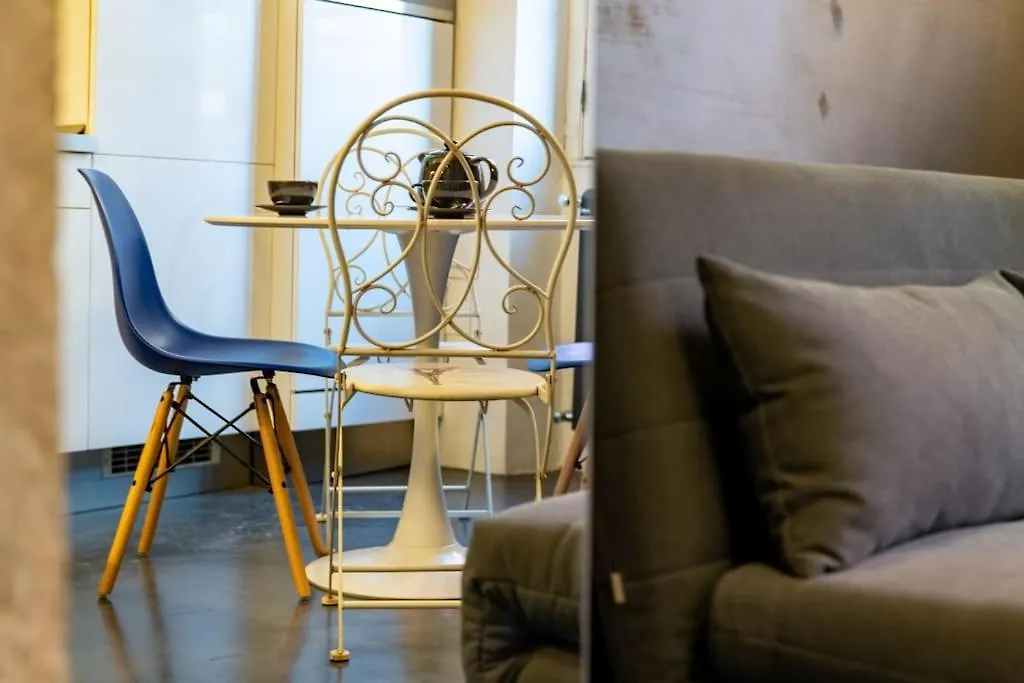 Ferienwohnung Diamante Nel Porto Genua Italien