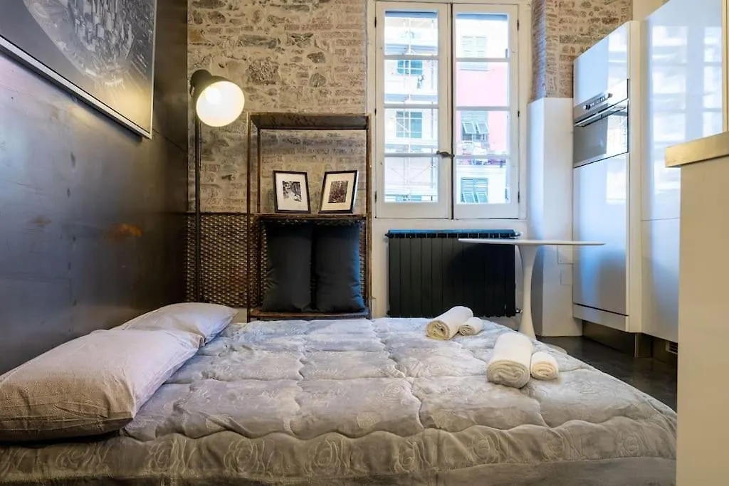 Diamante Nel Porto Apartment Genoa Italy