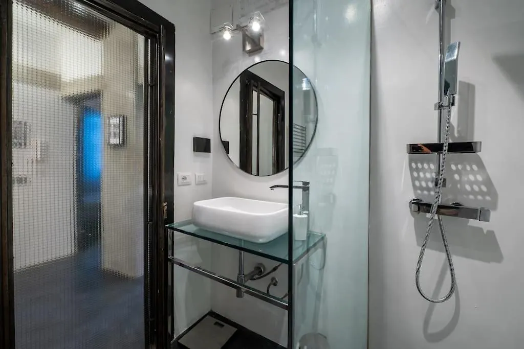 Ferienwohnung Diamante Nel Porto Genua